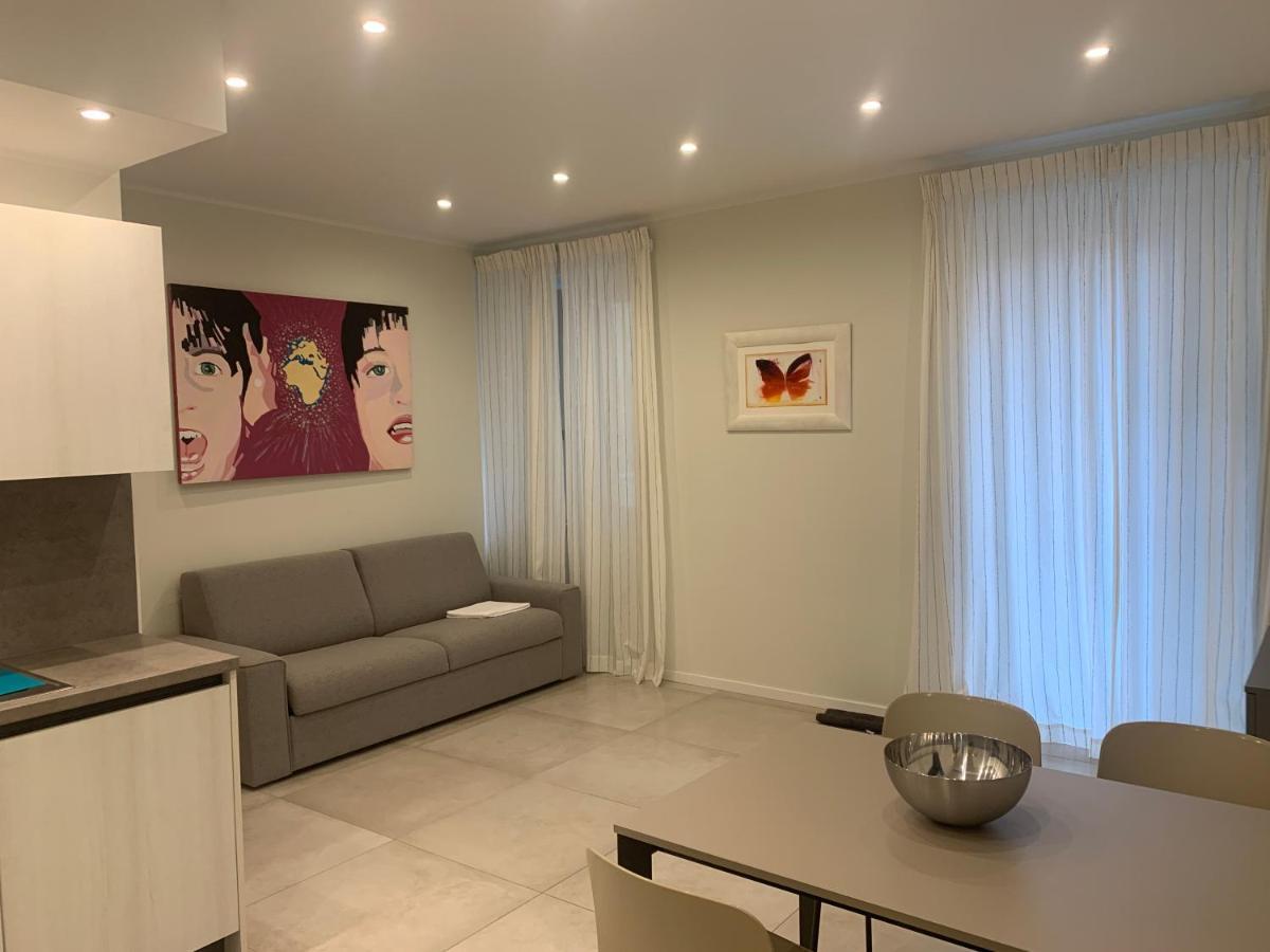 Casa Vacanze Residence Ideale Suites And Apartments Alassio Bagian luar foto