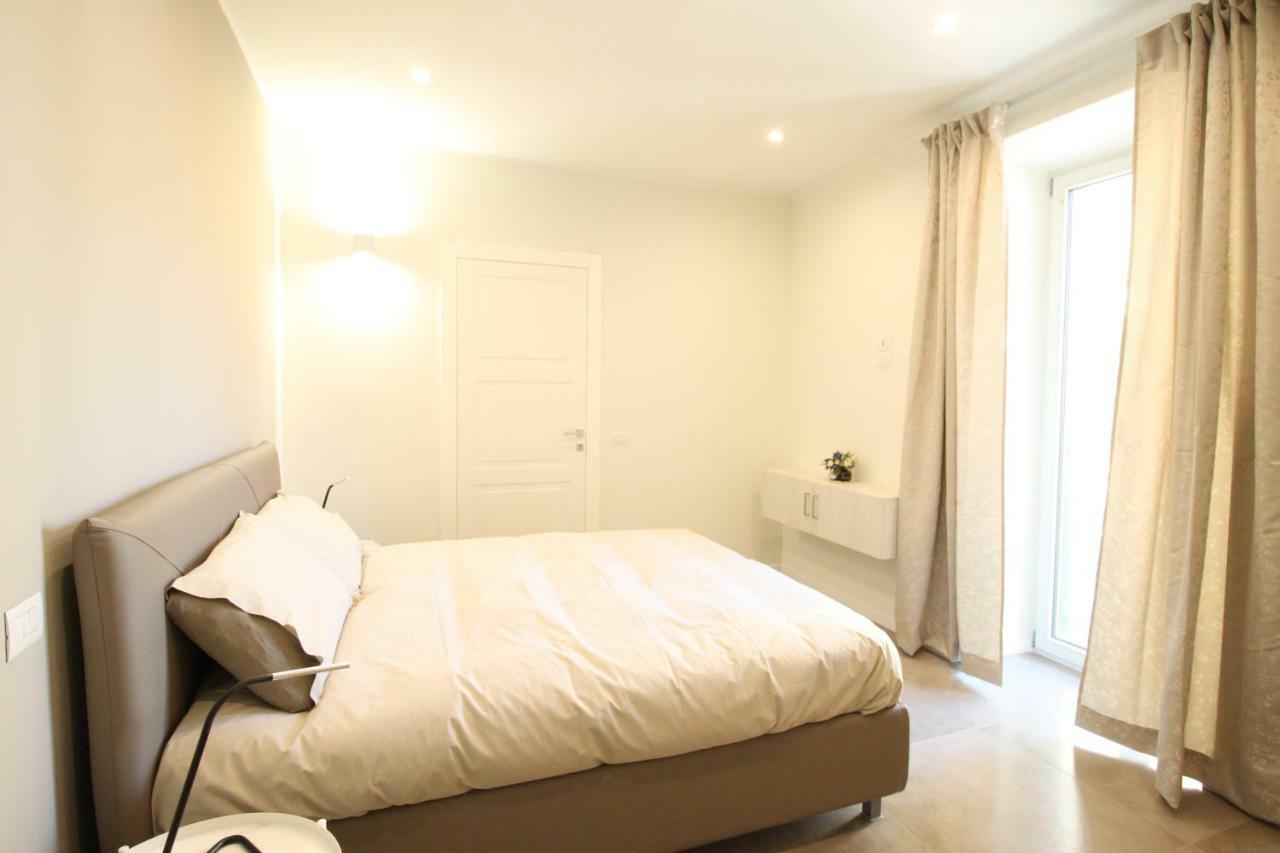 Casa Vacanze Residence Ideale Suites And Apartments Alassio Bagian luar foto
